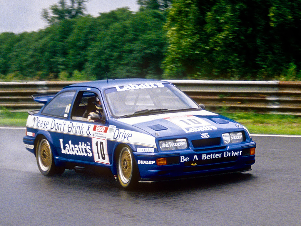 Four Impeccable Race Cars Line up At Iconic Auctioneers Sale