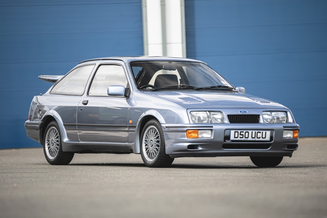 New World Records Achieved by Silverstone Auctions