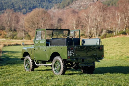 Land Rover Defender rear