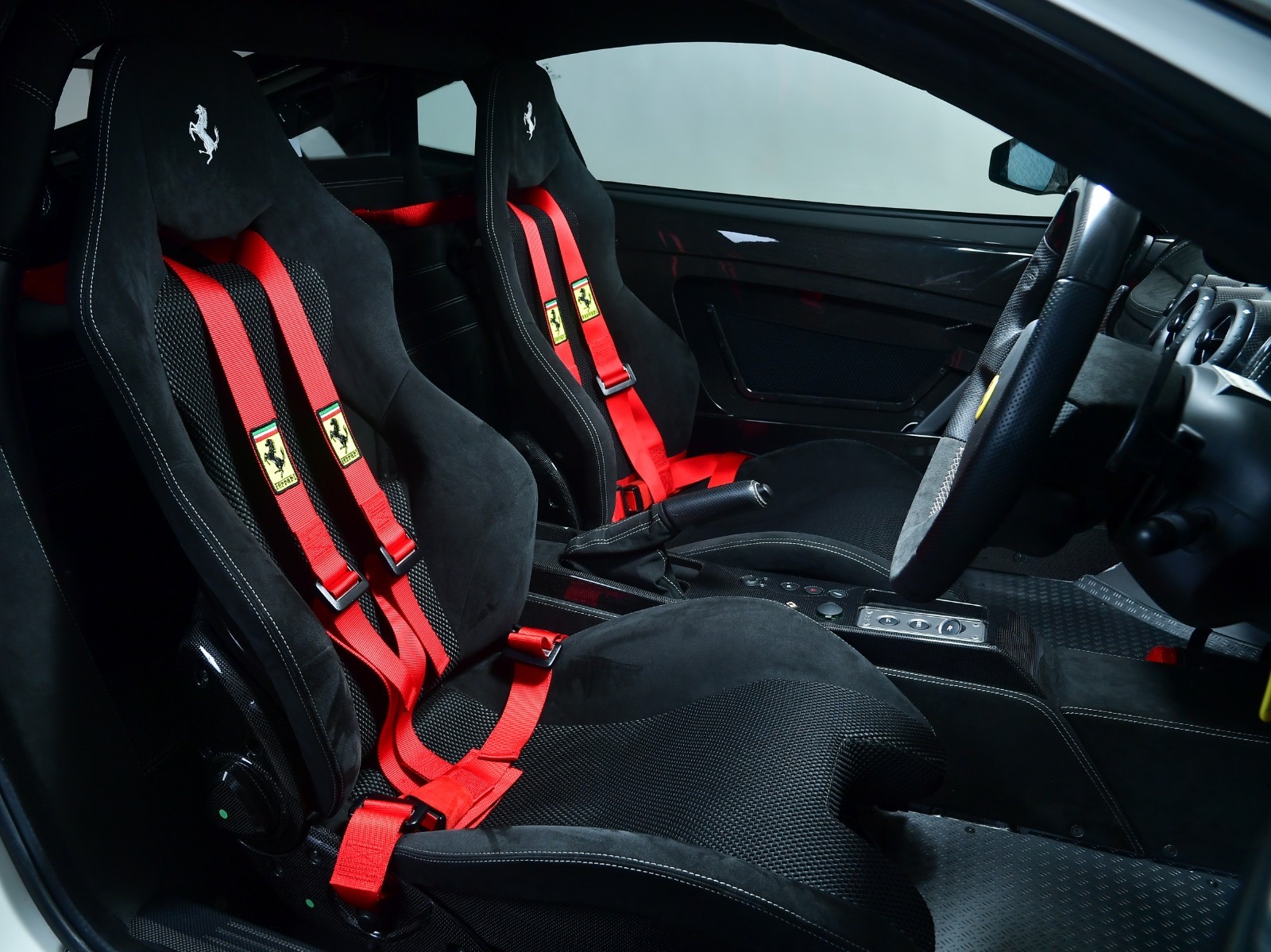 Ferrari 430 Scuderia Interior