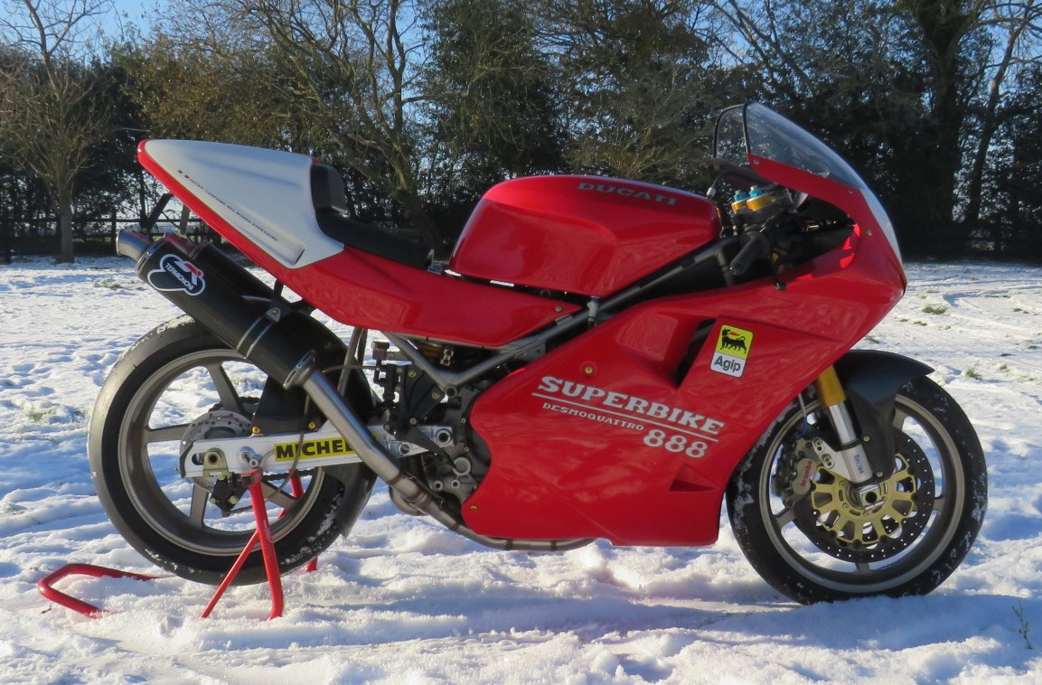 Ducati 888