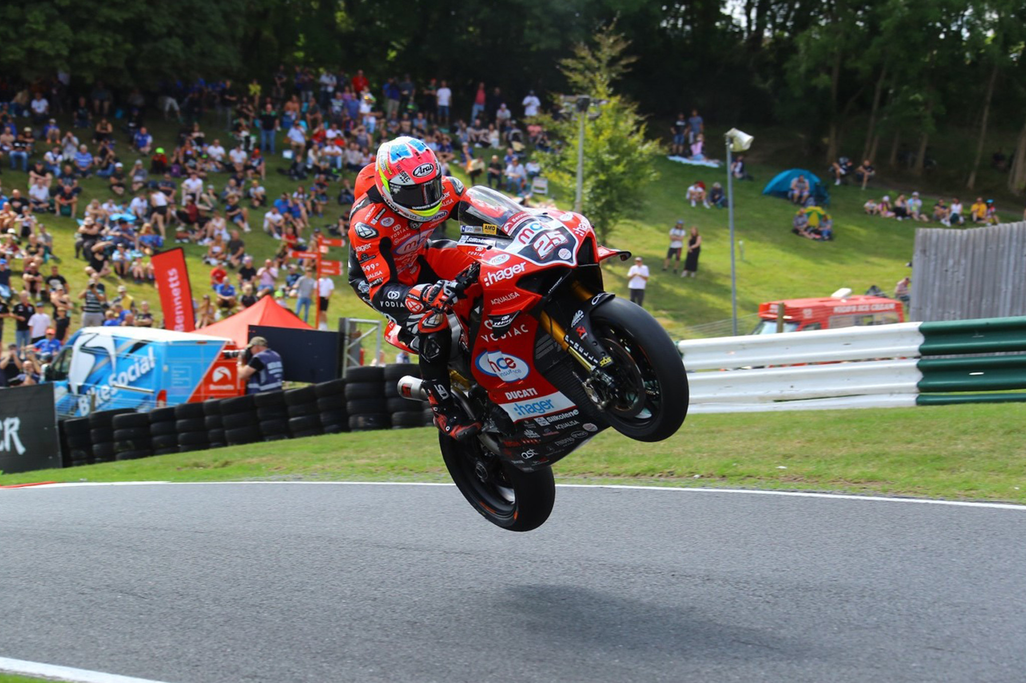 Josh Brookes’s 2022 MCE Ducati Panigale V4R racing