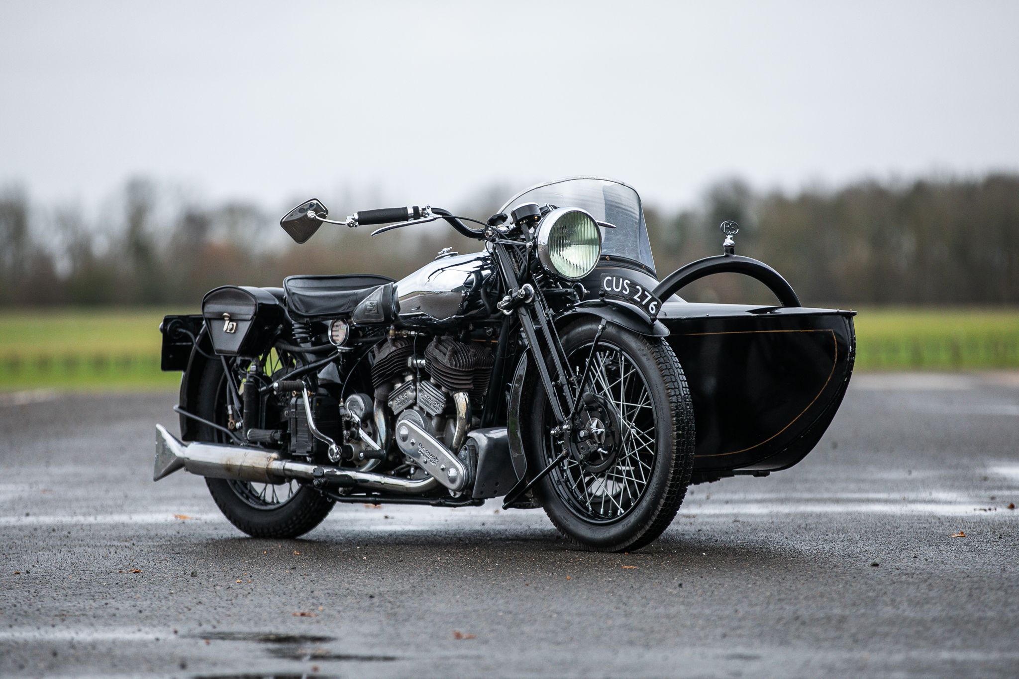 Iconic Auctioneers £900,000 Sale with Broughs and Bandits